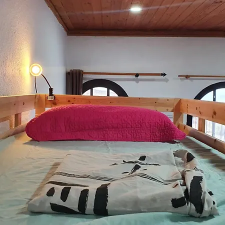 7 Calcosas Hostel *