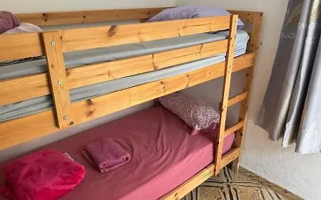 Hostel 7 Calcosas